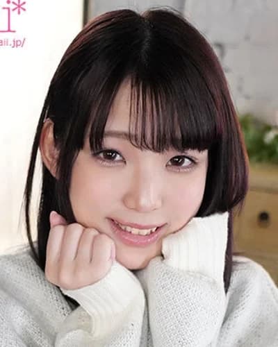 Momoka Akiyama profile photo — AV Idols