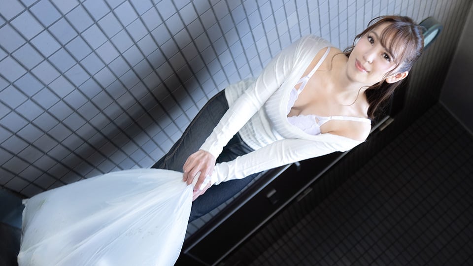 BRALESS-NEIGHBOR-IN-THE-MORNING-MIZUKI-REINA-1PONDO-2023-11-09 cover art